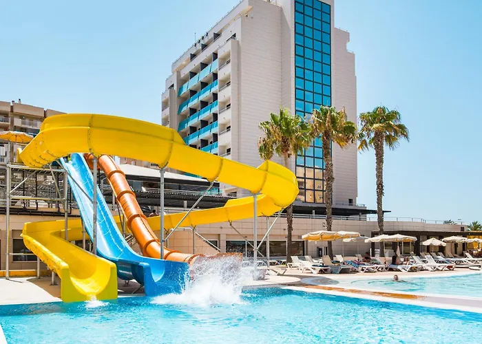 Отель Bakour Splash 4*