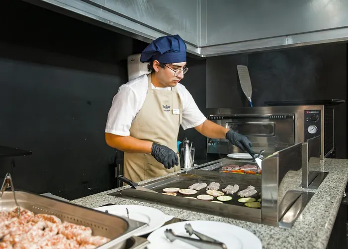 Hotel Bakour Splash 4*