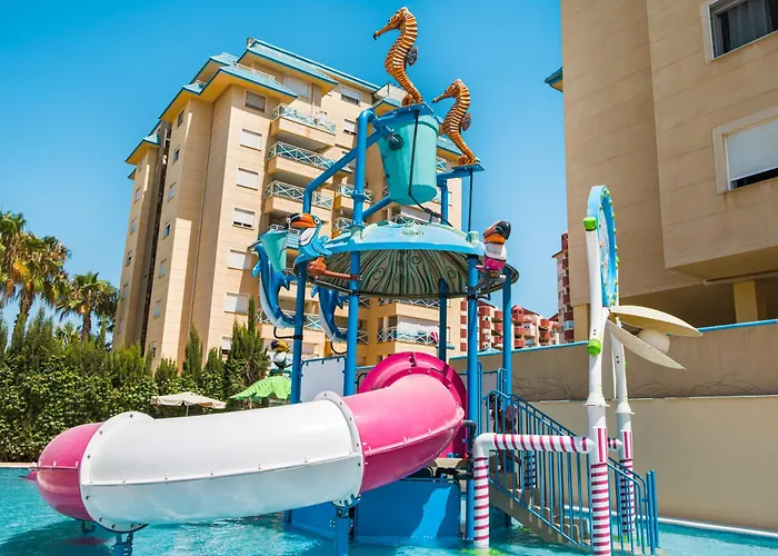 Bakour Splash Szálloda 4*