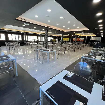 Hotel 4us Vip