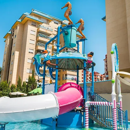 Bakour Splash Hotel 4*